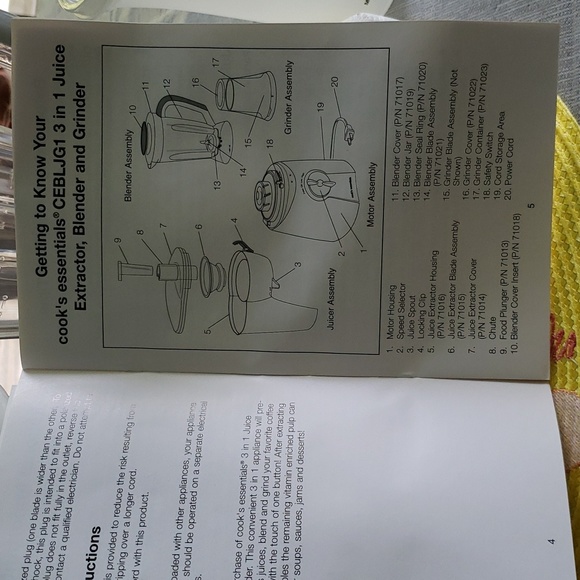 Cook's Essentials 3 in 1 Juice Extractor, Blender and Grinder, New - Picture 4 of 4